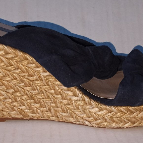 Stuart Weitzman Sarina Knot Strap Espadrille Wedge Suede Blue. Size 6 - Picture 2 of 4